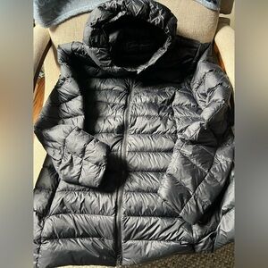 Women’s Eddie Bauer XL Down puffer jacket